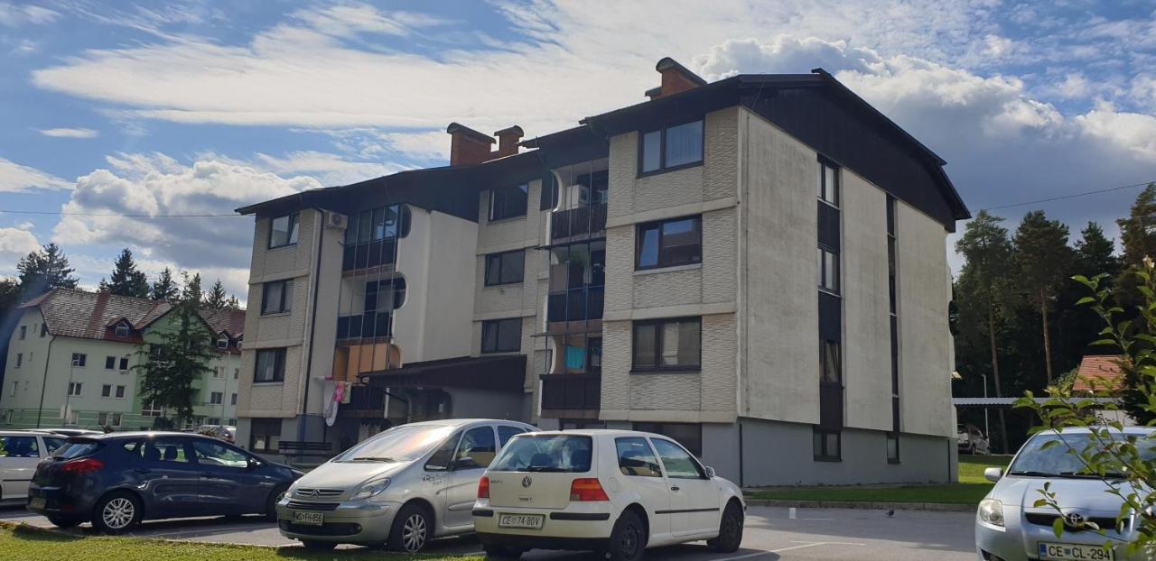 Apartment Gulek Зрече Экстерьер фото